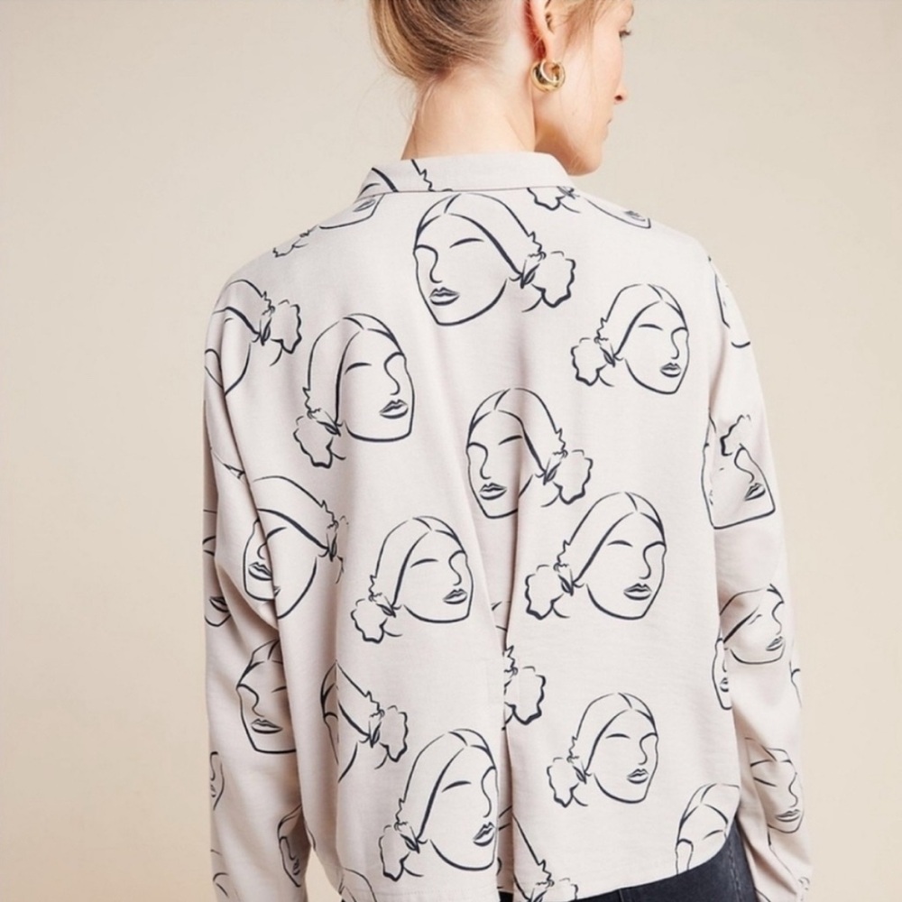 NWOT Anthropologie The Odells Della Button
Down Blouse. Size XS.